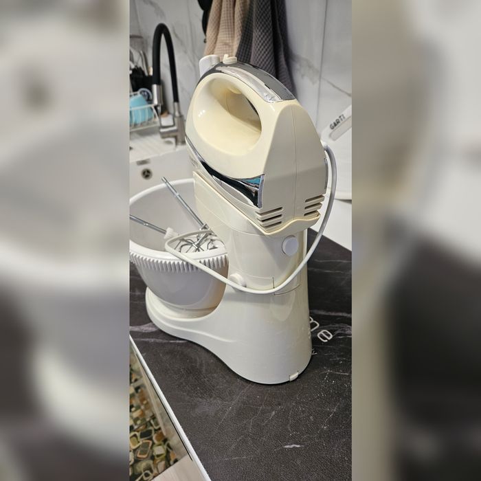 Миксер Scarlett 550 W