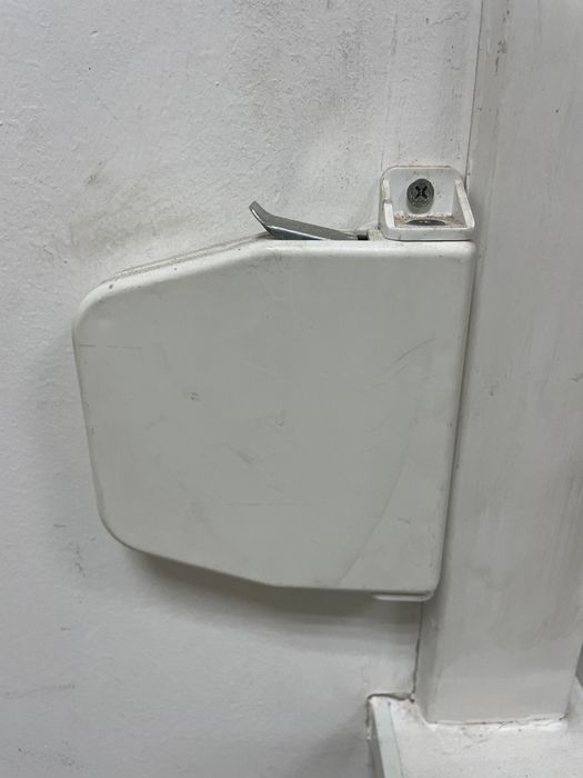 Рольставни на окно, б/у