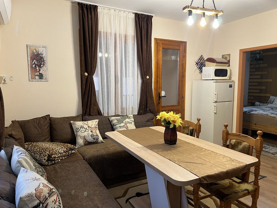 Къща за гости “Sunrise”- Цигов Чарк