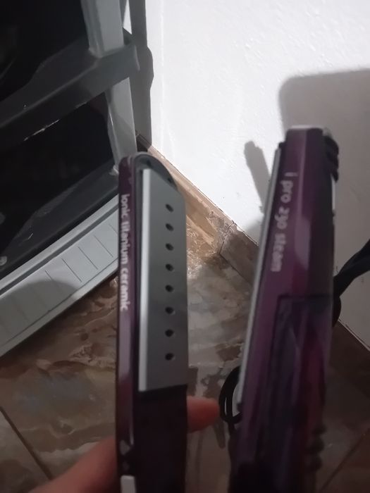 Placa de îndreptat parul.