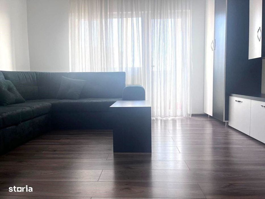 Decomandat! Inchiriere apartament cu 3 camere in Targoviste- micro 4!