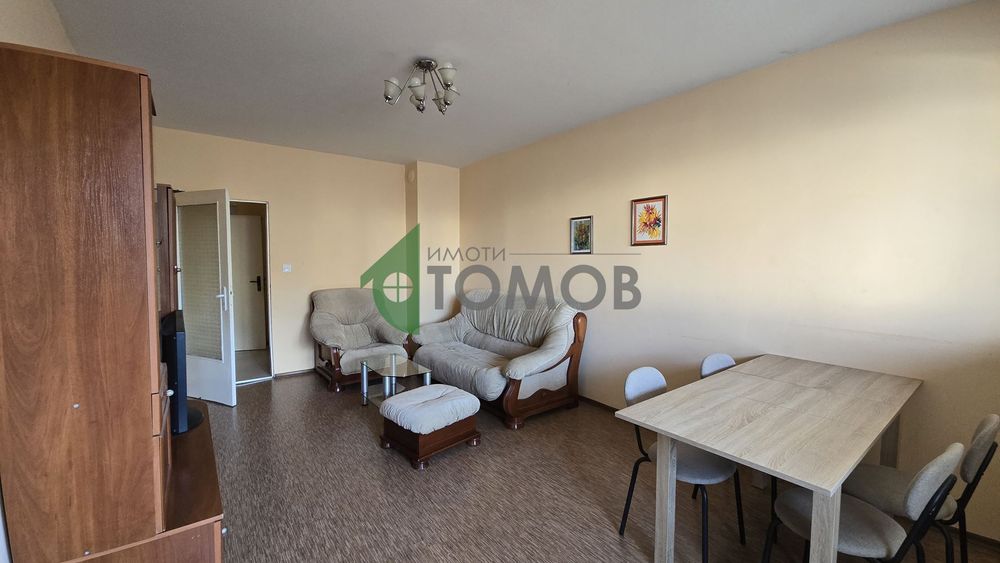 Тристаен апартамент под наем в кв. Славейков