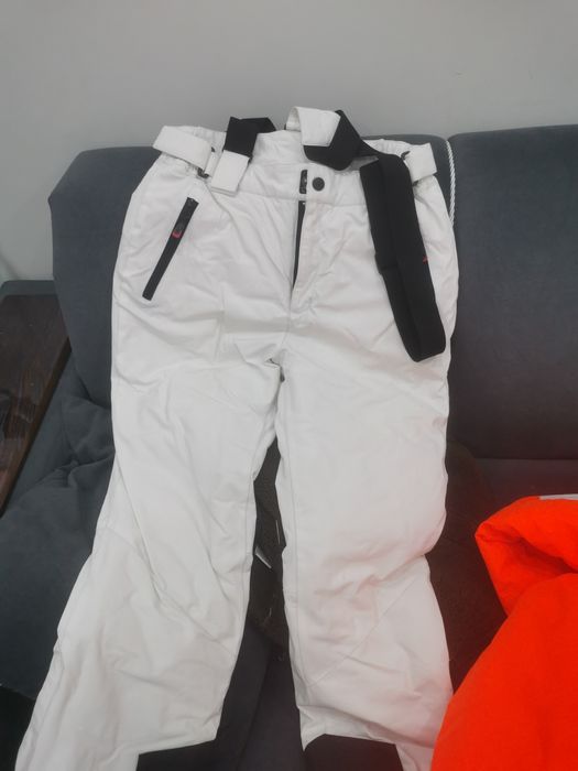 Женский лыжный костюм