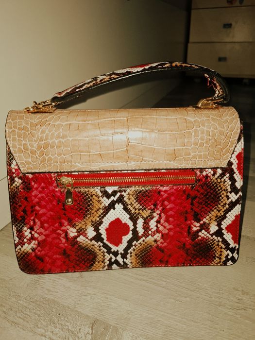 Стильная женская сумка