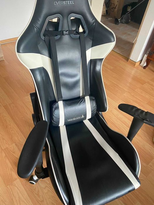 Scaun Gaming , Oversteel