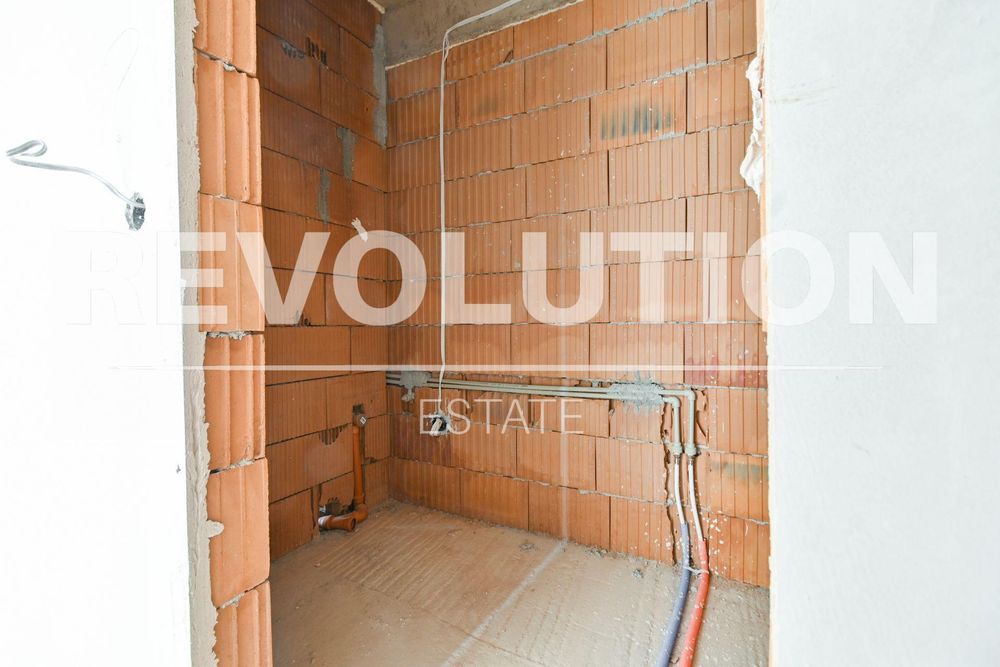 Многостаен апартамент в сграда ПРЕД АКТ 14 в ж.к. Красна поляна 2