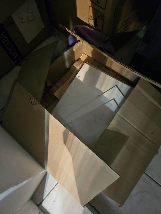 Отдам остатки кафеля