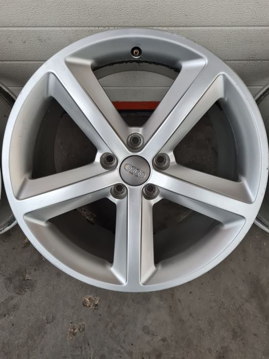 Оригинални джанти за АУДИ AUDI TT VW SEAT SKODA R18 5x112 ET52 9J