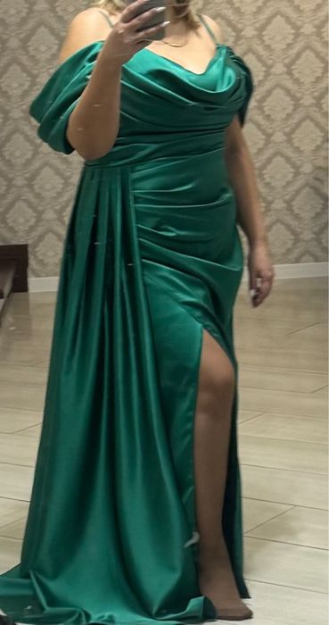 Продам вечернее платье