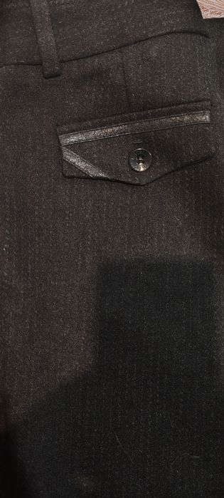 Продам брюки новые