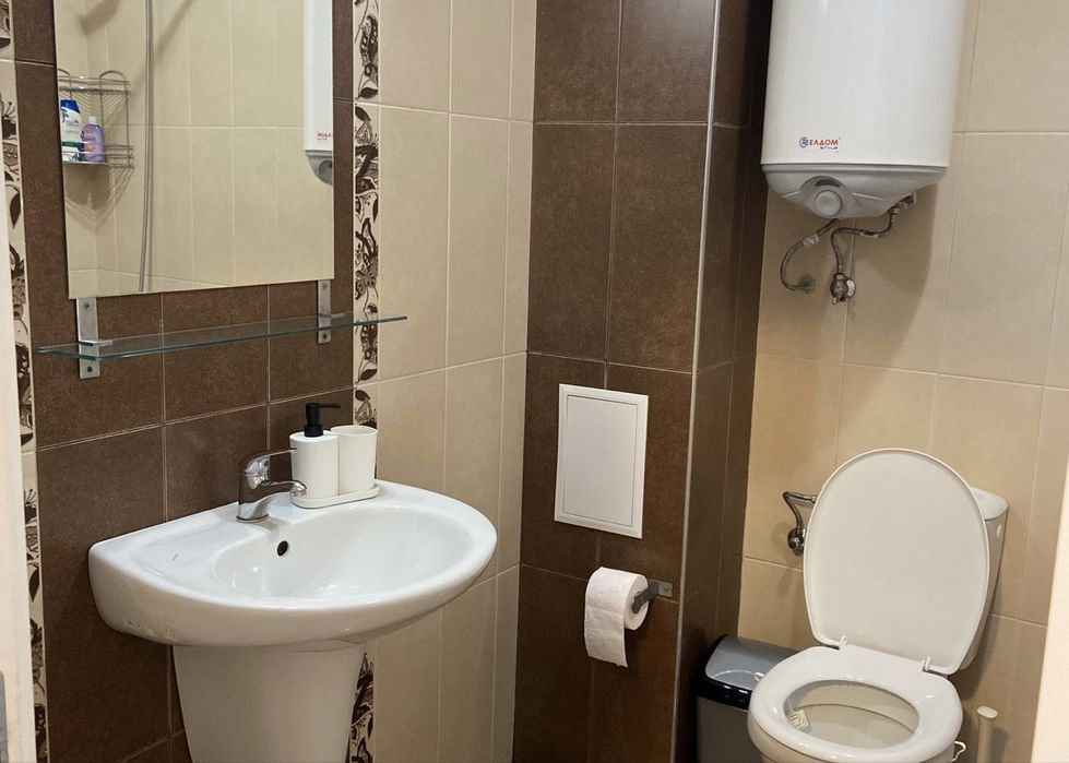 Двустаен апартамент в Св. Константин и Елена