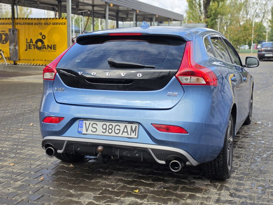VOLVO V40 2016 — imagine 3
