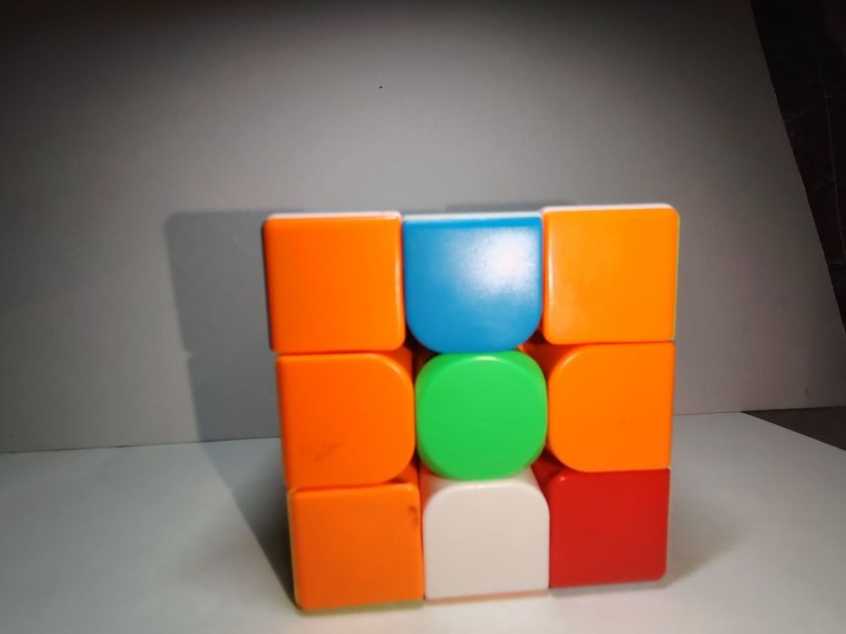 Слушалки,Лего,Руби-кубче,смарт часовник...