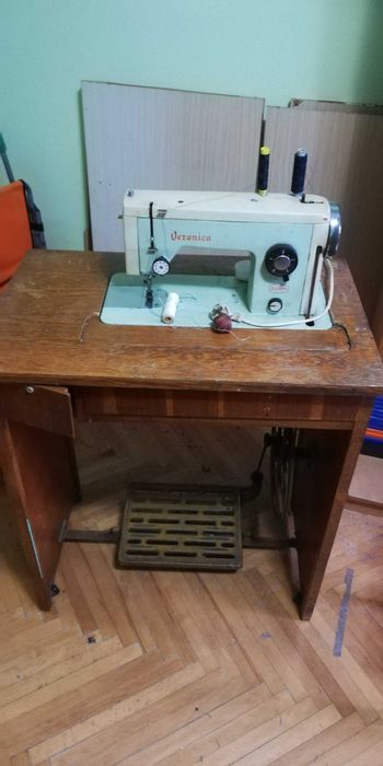 Masina de cusut si de spalat