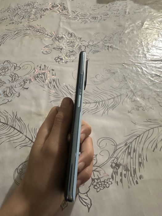 Редми нот 10про в хорошом состояний