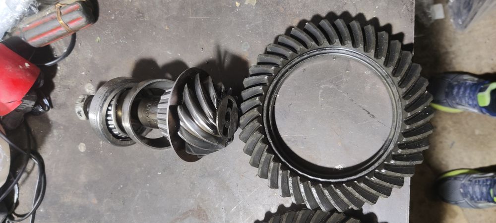 Пиньон и корона за jeep Cherokee xj Dana 30 и dana35 3.55