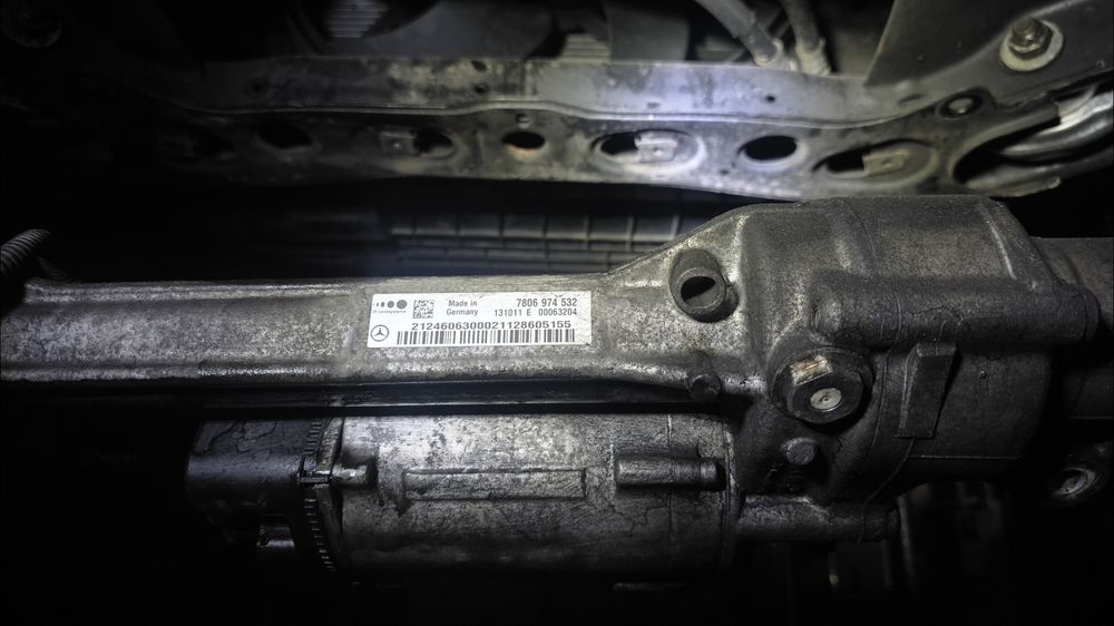 Caseta de directie mercedes e w212
