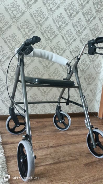 Продам ходунки 45см.