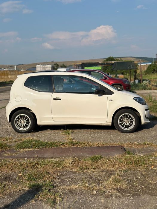 VOLKSWAGEN Up 2012 — imagine 4