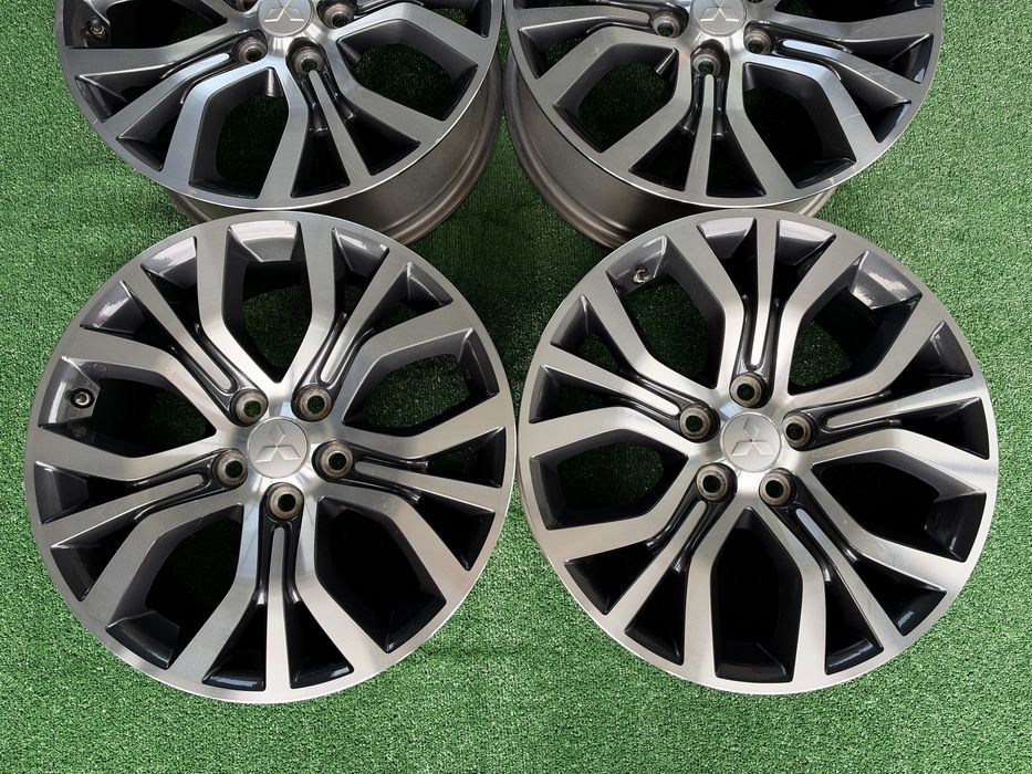 4бр. КАТО НОВИ 18” ОРИГИНАЛНИ Джанти 5х114.3 за -MITSUBISHI/HYUNDAI/KIA/MAZDA/Toyota- 7.0Jx18H2, ET38