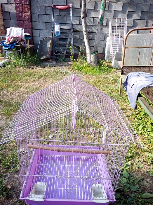 Продам клетку для попугая б/у