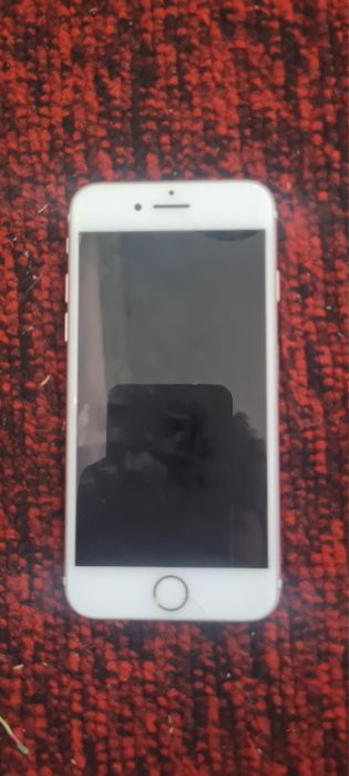 Продам айфон 7 128гб