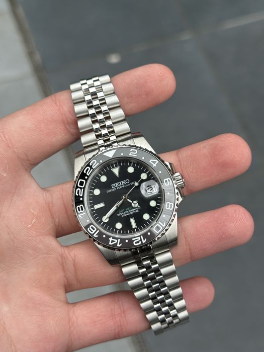 Ceas Seiko GMT Bruce Wayne Mod Mecanism Automatic