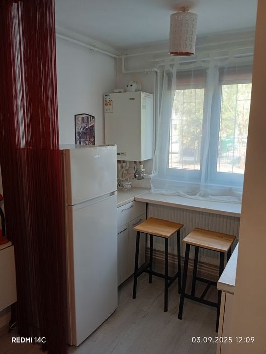 Vând garsonieră la 4 min de metrou Preciziei langa West Gate