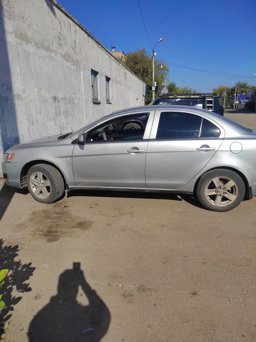 Автомобиль Митсубиси