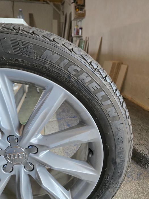 Jante Audi 235/50/19 michelin pilot alpin