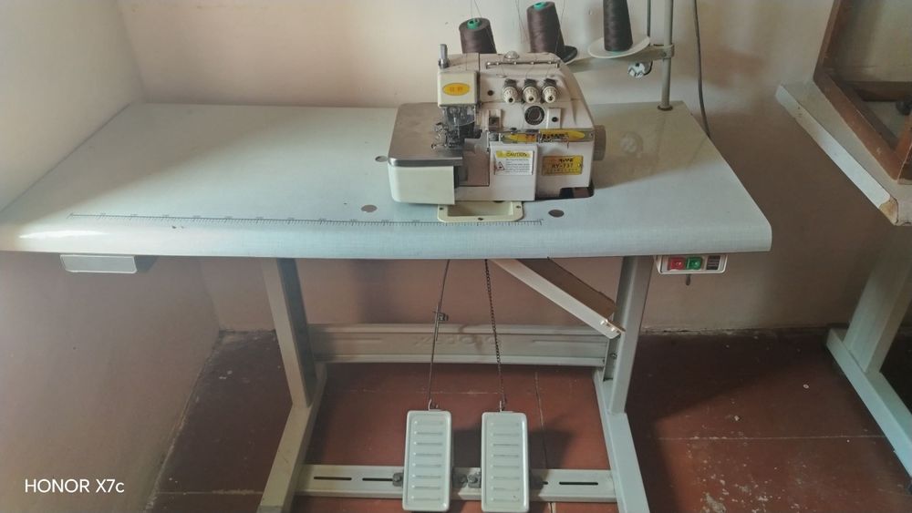 Averlo tikuv mashinasi