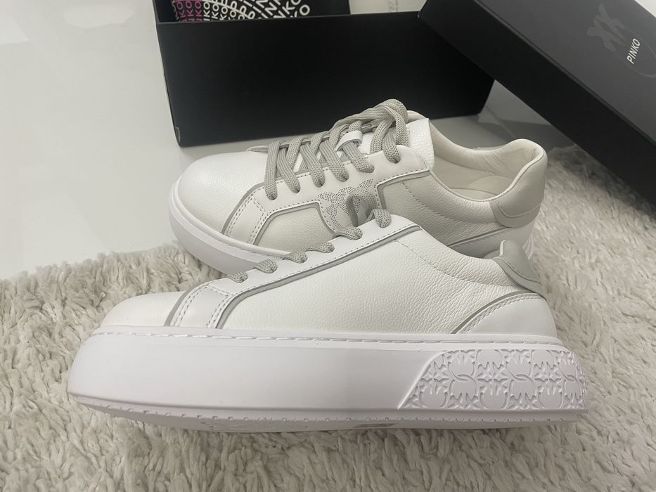 Продавам кецове - Pinko - 36-ти номер - чисто нови