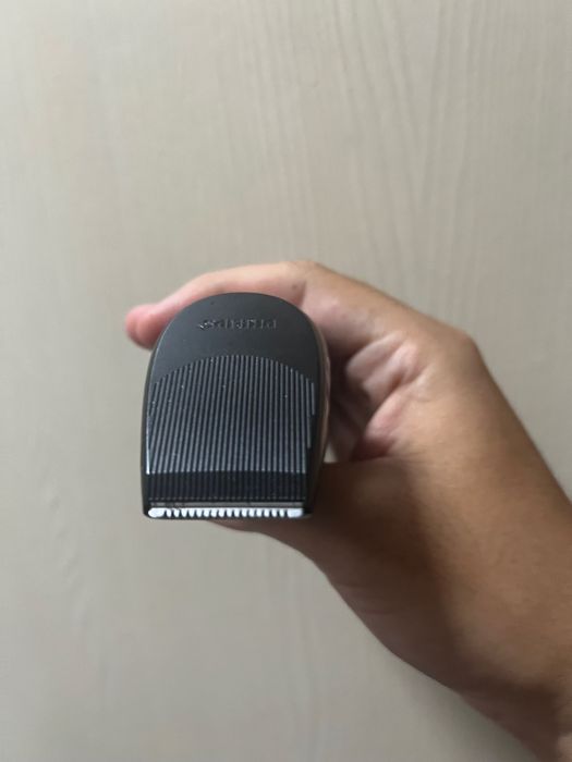 Aparat de bărbierit Philips AquaTouch