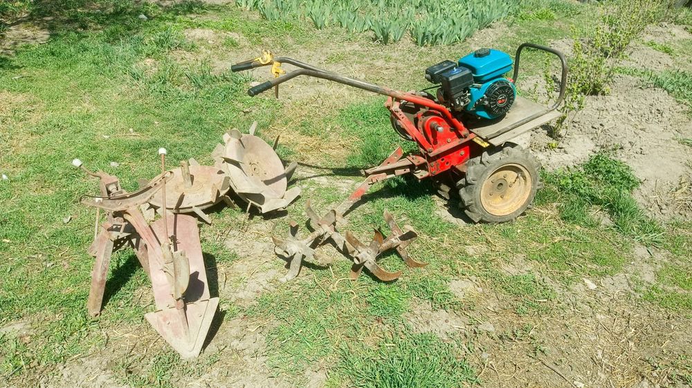 Продаю мотоблок.