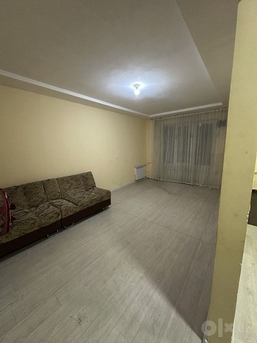 Продается 1 комнатная квартира в городе Чирчик