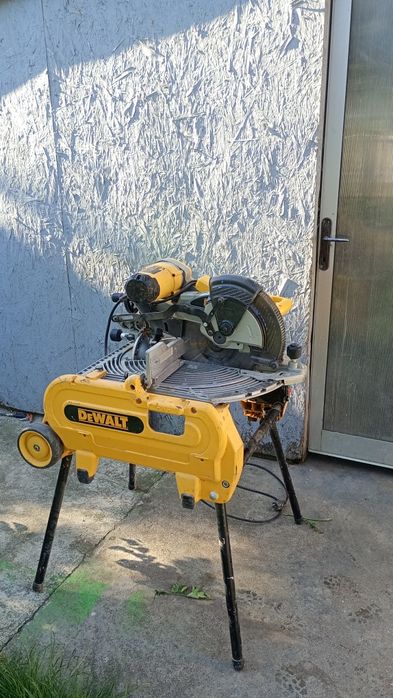 DeWalt , mașină de tăiat