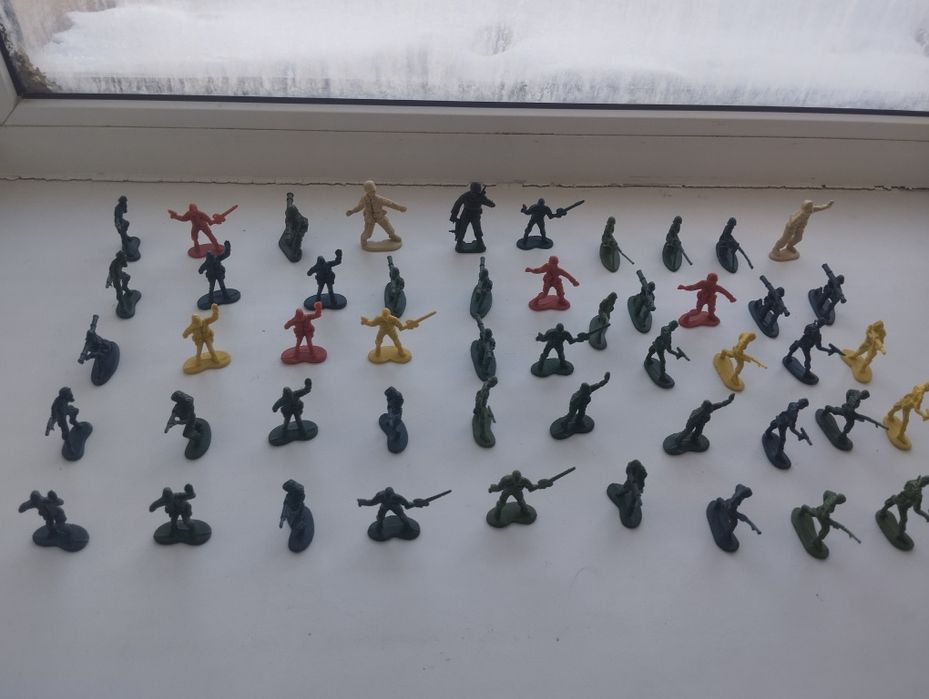 Солдатики,не биты не крашеные