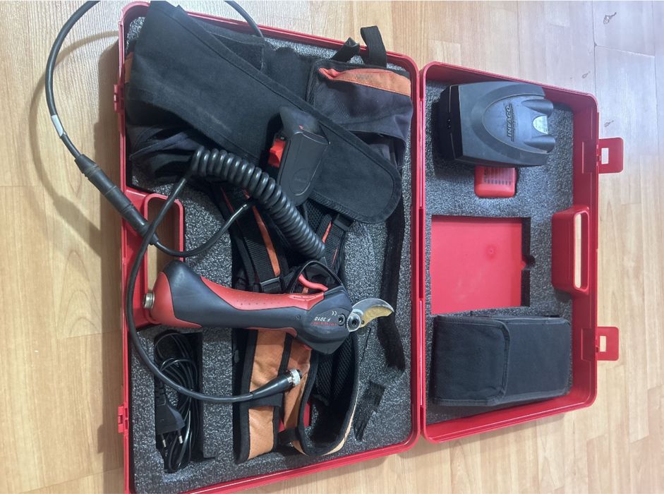 Foarfeca electrica INFACO 3010