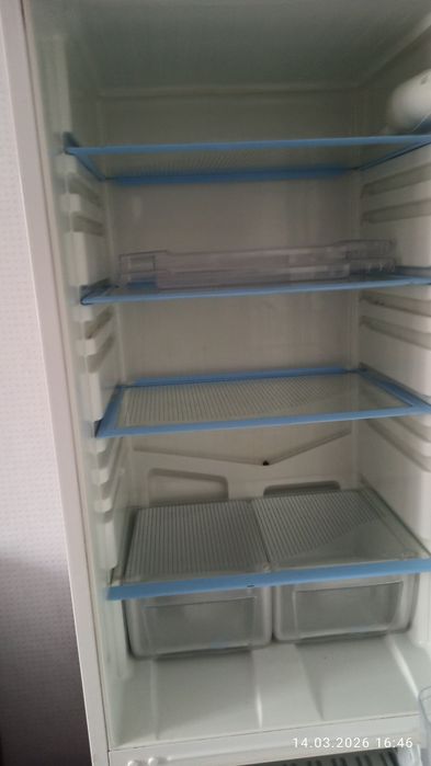 Продам холодильник