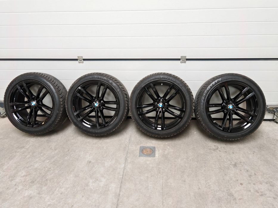 BMW 7 Series G11,G12 оригинални джанти 19  Style 647M  и зимни гуми Goodyear RunFlat

Описание:

Продавам оригинален комплект джанти с гуми от BMW 7 S