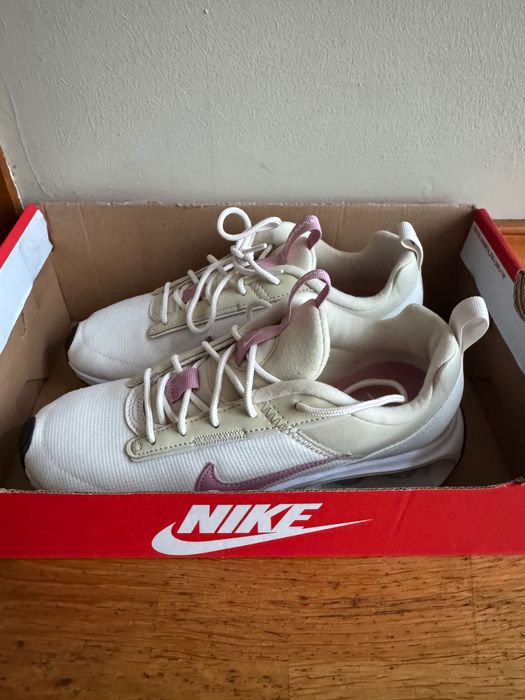 Дамски маратонки W NIKE AIR MAX intrlk