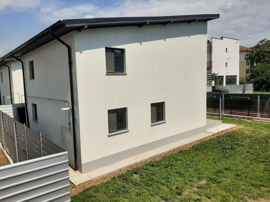 Casa Focsani-35% AvansParter+Etaj4Dormitoare,2Bai,Bucatarie OPEN-SPACE