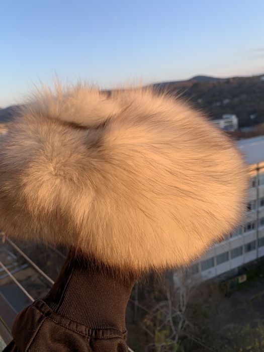 Шапка от естествен косъм лисица