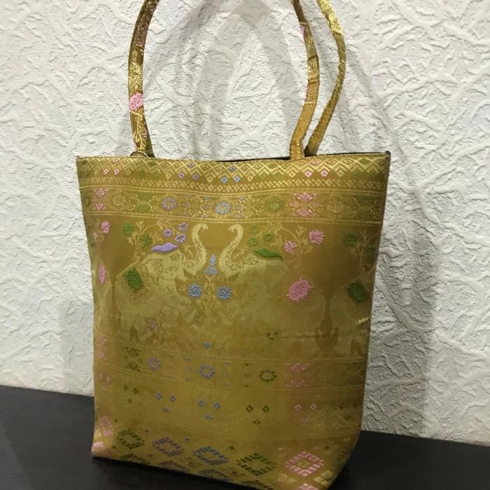 Geanta buchet Valentino diverse