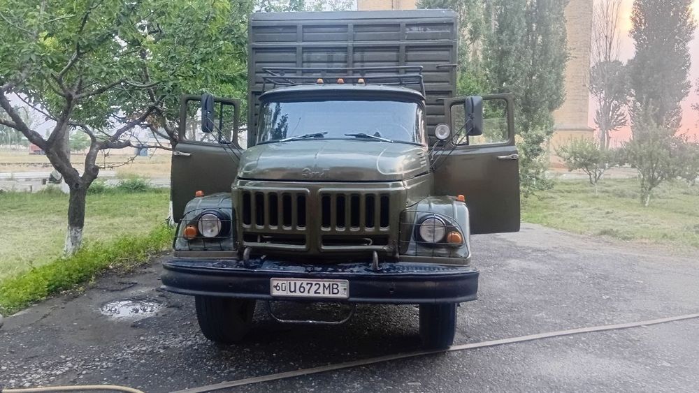 Zil 131 sotiladi