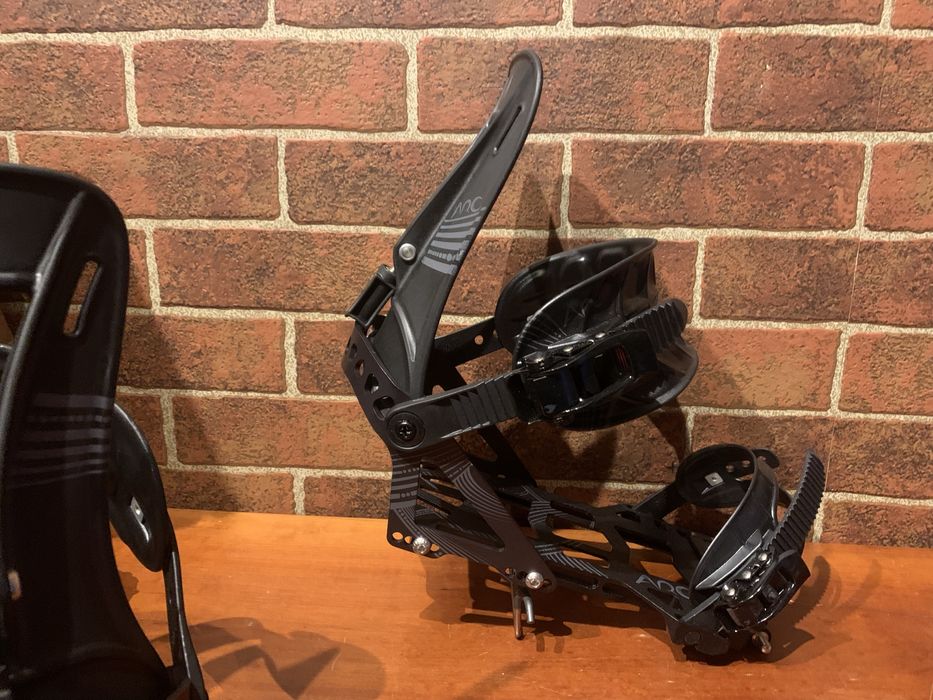 Legaturi splitboard noi Spark Arc ST L