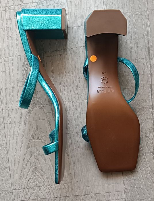 Сандали By Far Tanya leather sandal