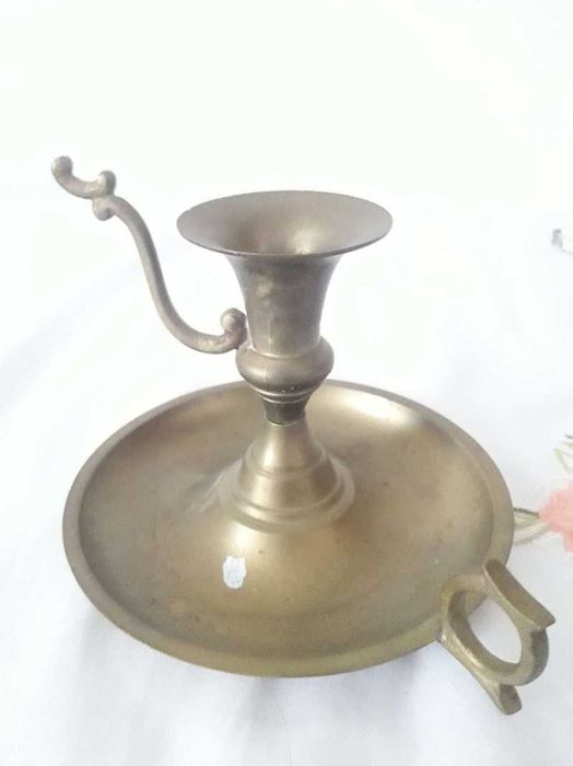 Sfesnic cu maner    .