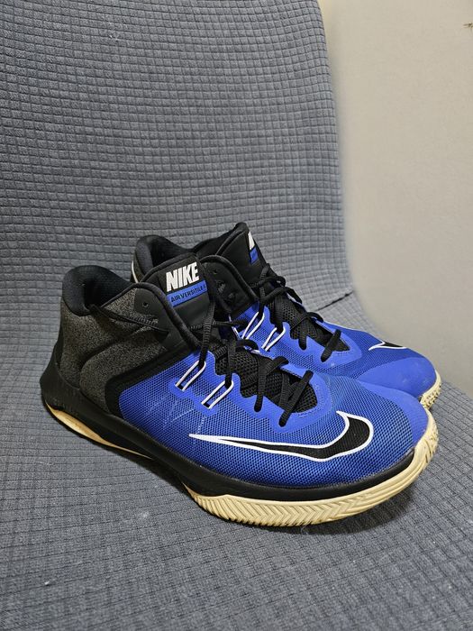 Nike Air Versatile II