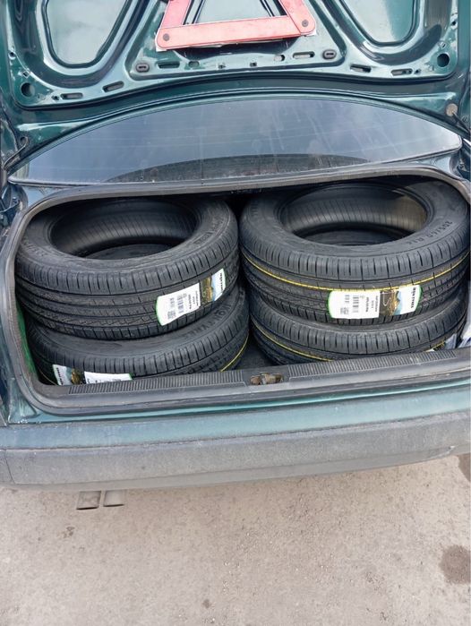 Продав ауди 100с4 1993г